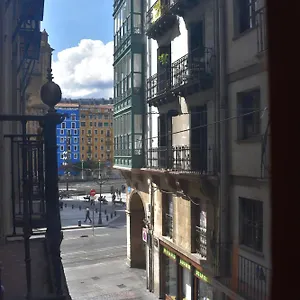 Familias Y Grupos - Muy Buena Ubicacion - Apartamento